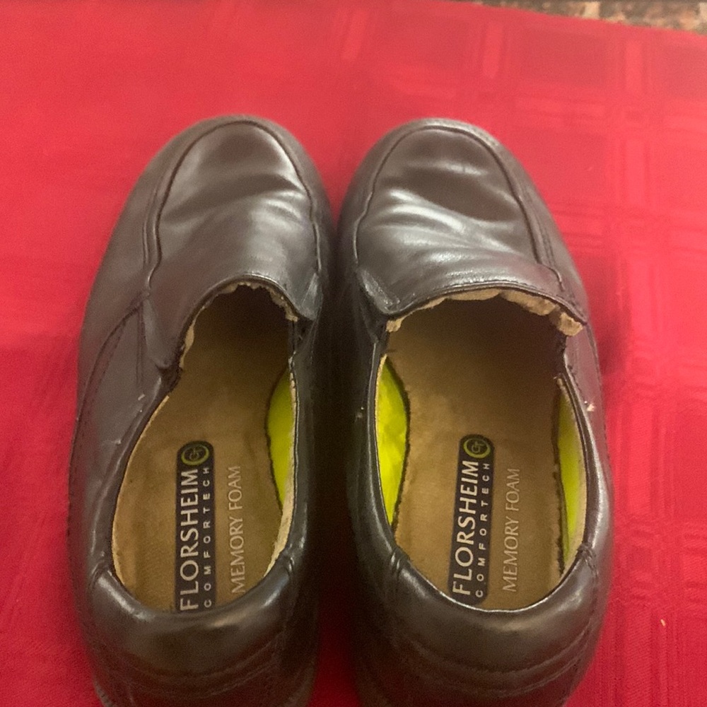 Florsheim comfort tech memory foam size 1 1/2